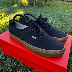 Vans Customs Authentic WIDE - black/gum
(M 9.5 wide / W 11 wide)